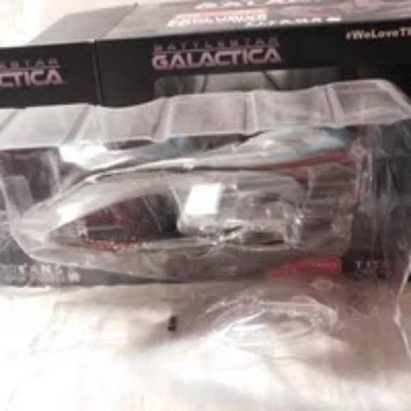 Battlestar Galactica Cyclon Raider Loot Crate Collectible Figure - Picture 3 of 6